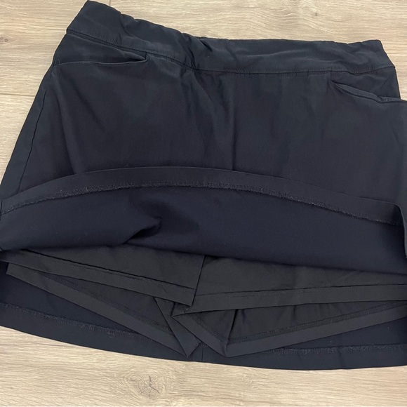 Lady Hagen Size 16 black skort with back patch pocket Stretch Golf - Picture 2 of 8